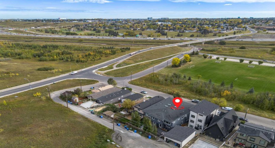 701 13A Street, Calgary, Alberta T2E 4S4, 4 Bedrooms Bedrooms, ,4 BathroomsBathrooms,Residential,For Sale,13A,A2293312