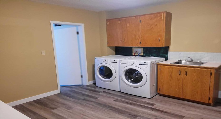 225074 Highway 583, Rural Kneehill County, Alberta T0M2A0, 4 Bedrooms Bedrooms, ,3 BathroomsBathrooms,Residential,For Sale,Highway 583,A2293848