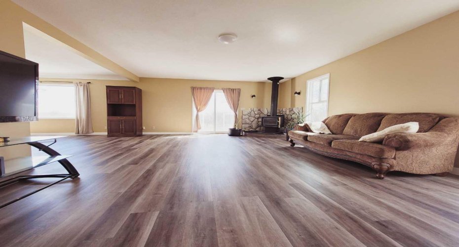 225074 Highway 583, Rural Kneehill County, Alberta T0M2A0, 4 Bedrooms Bedrooms, ,3 BathroomsBathrooms,Residential,For Sale,Highway 583,A2293848