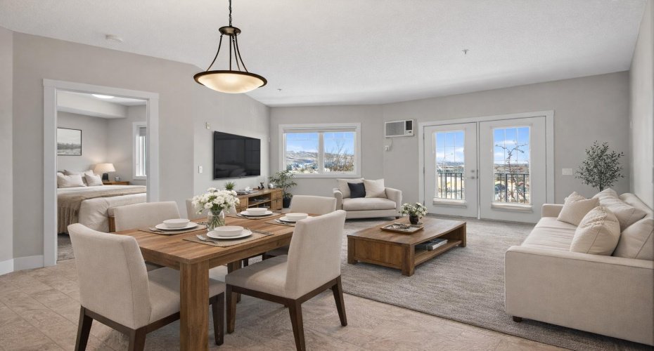 Living / Dining Room