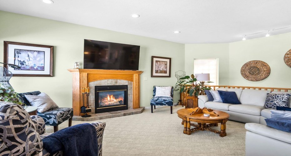 35 Lake Ridge, Olds, Alberta T4H 1W6, 3 Bedrooms Bedrooms, ,3 BathroomsBathrooms,Residential,For Sale,Lake,A2295065