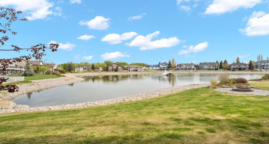 35 Lake Ridge, Olds, Alberta T4H 1W6, 3 Bedrooms Bedrooms, ,3 BathroomsBathrooms,Residential,For Sale,Lake,A2295065