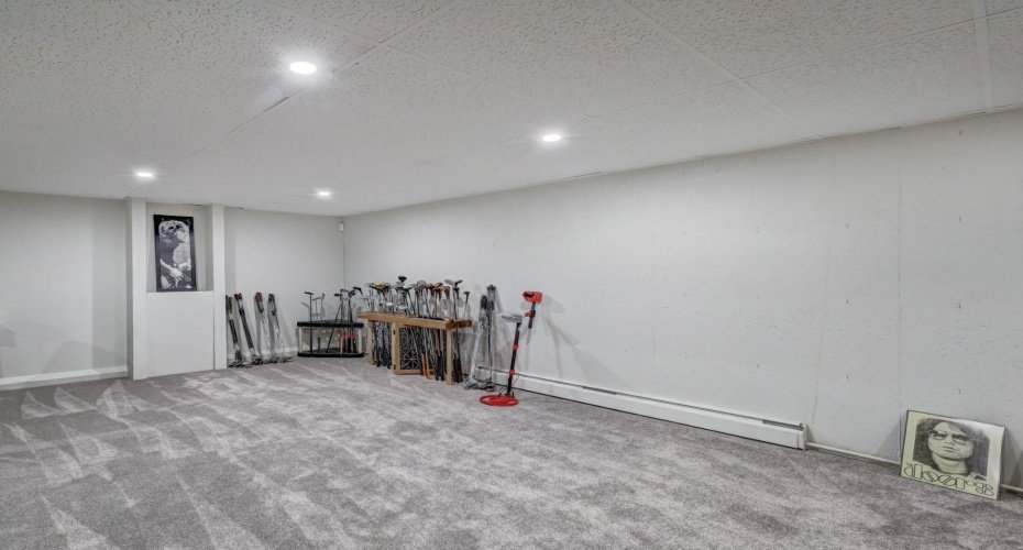 150 9 Street, Drumheller, Alberta T0J 0Y1, 4 Bedrooms Bedrooms, ,3 BathroomsBathrooms,Residential,For Sale,9,A2295079