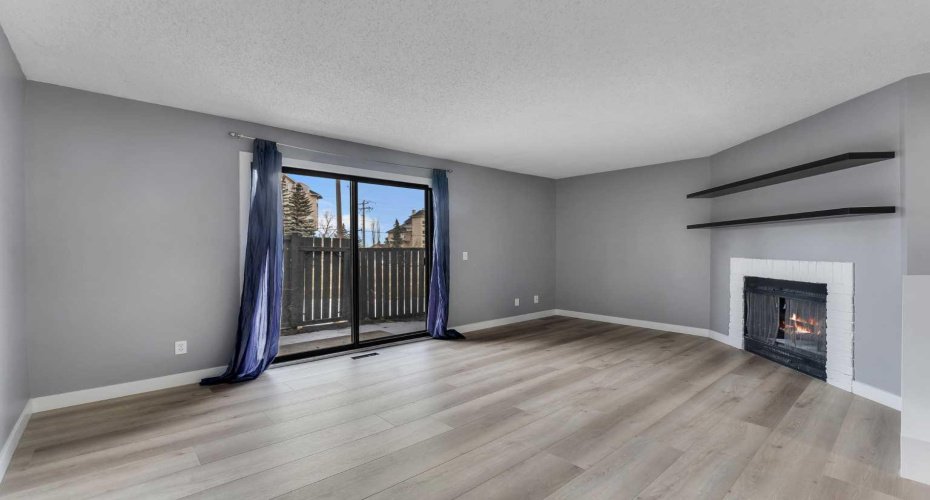 7172 Coach Hill Road, Calgary, Alberta T3H 1C8, 3 Bedrooms Bedrooms, ,2 BathroomsBathrooms,Residential,For Sale,Coach Hill,A2295099