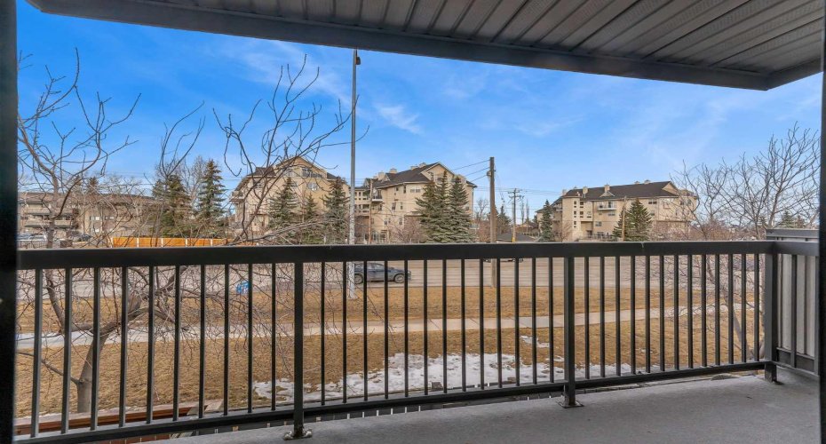 7172 Coach Hill Road, Calgary, Alberta T3H 1C8, 3 Bedrooms Bedrooms, ,2 BathroomsBathrooms,Residential,For Sale,Coach Hill,A2295099