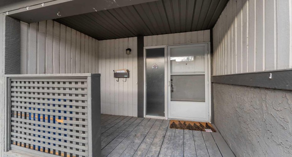 7172 Coach Hill Road, Calgary, Alberta T3H 1C8, 3 Bedrooms Bedrooms, ,2 BathroomsBathrooms,Residential,For Sale,Coach Hill,A2295099