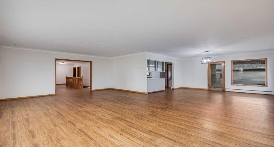 513 Memorial Avenue, Vulcan, Alberta T0L 2B0, 5 Bedrooms Bedrooms, ,4 BathroomsBathrooms,Residential,For Sale,Memorial,A2295102