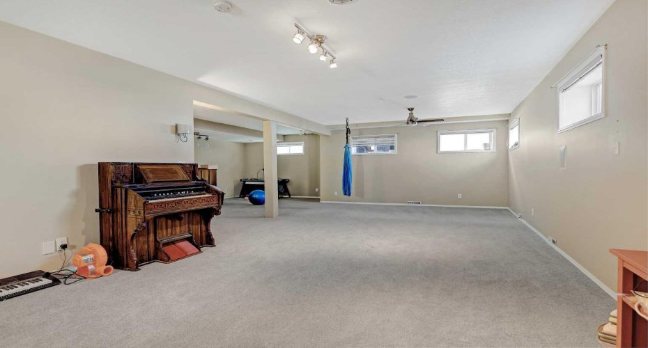 12014 Cygnet Boulevard, Grande Prairie, Alberta T8X1L9, 4 Bedrooms Bedrooms, ,3 BathroomsBathrooms,Residential,For Sale,Cygnet,A2295110