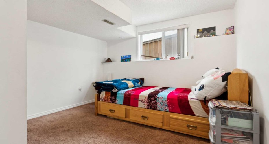 292 Taracove Estate Drive, Calgary, Alberta T3J 4R5, 7 Bedrooms Bedrooms, ,5 BathroomsBathrooms,Residential,For Sale,Taracove Estate,A2295120