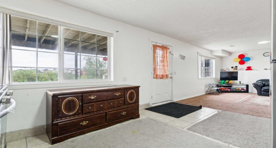 292 Taracove Estate Drive, Calgary, Alberta T3J 4R5, 7 Bedrooms Bedrooms, ,5 BathroomsBathrooms,Residential,For Sale,Taracove Estate,A2295120