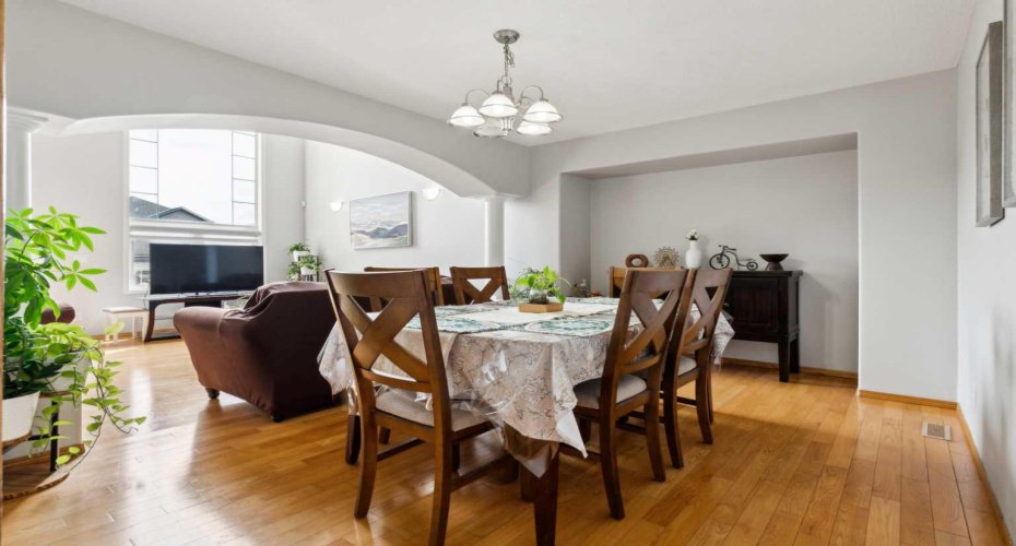 292 Taracove Estate Drive, Calgary, Alberta T3J 4R5, 7 Bedrooms Bedrooms, ,5 BathroomsBathrooms,Residential,For Sale,Taracove Estate,A2295120