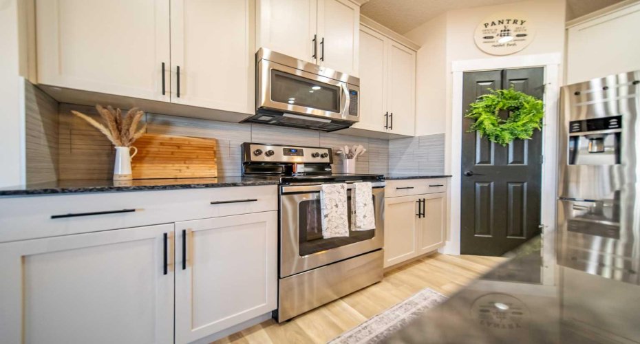 273 Cimarron Vista Court, Okotoks, Alberta T1S 0L5, 3 Bedrooms Bedrooms, ,3 BathroomsBathrooms,Residential,For Sale,Cimarron Vista,A2295126