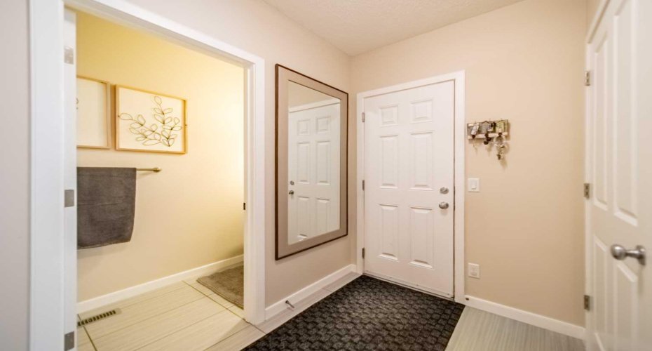 273 Cimarron Vista Court, Okotoks, Alberta T1S 0L5, 3 Bedrooms Bedrooms, ,3 BathroomsBathrooms,Residential,For Sale,Cimarron Vista,A2295126