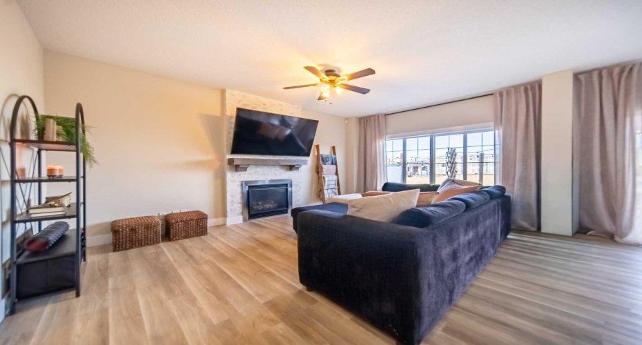 273 Cimarron Vista Court, Okotoks, Alberta T1S 0L5, 3 Bedrooms Bedrooms, ,3 BathroomsBathrooms,Residential,For Sale,Cimarron Vista,A2295126