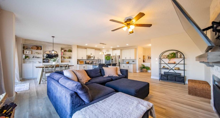 273 Cimarron Vista Court, Okotoks, Alberta T1S 0L5, 3 Bedrooms Bedrooms, ,3 BathroomsBathrooms,Residential,For Sale,Cimarron Vista,A2295126