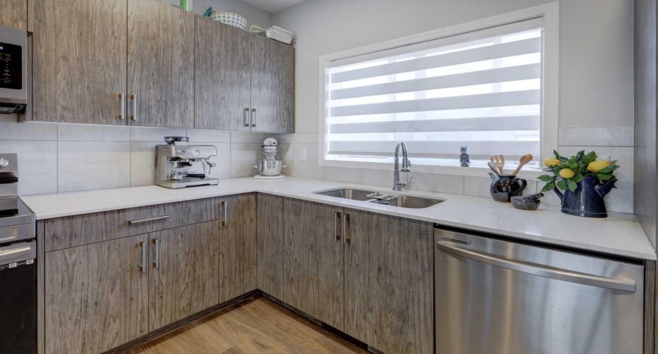 211 Chinook Gate Boulevard, Airdrie, Alberta T4B 5J4, 3 Bedrooms Bedrooms, ,3 BathroomsBathrooms,Residential,For Sale,Chinook Gate,A2295194