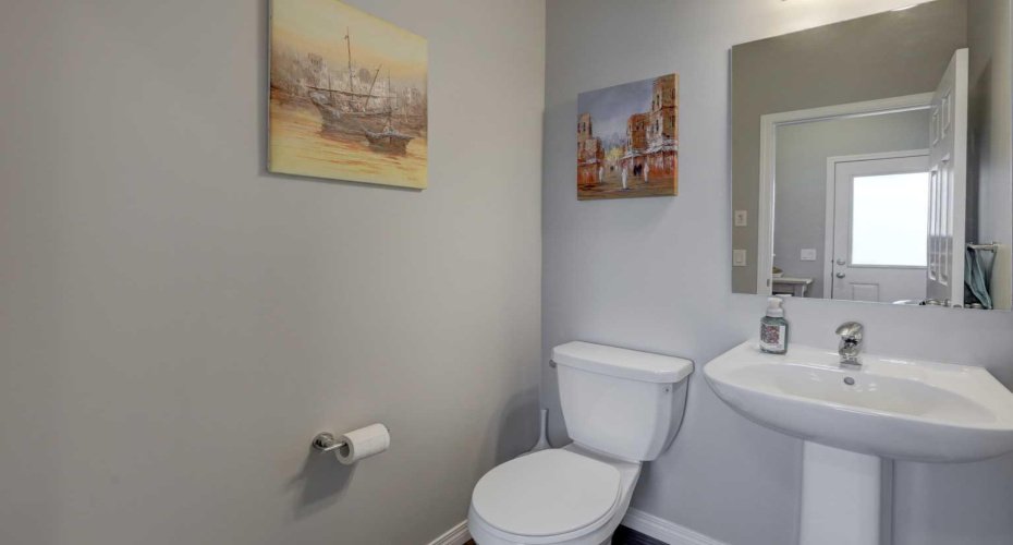 211 Chinook Gate Boulevard, Airdrie, Alberta T4B 5J4, 3 Bedrooms Bedrooms, ,3 BathroomsBathrooms,Residential,For Sale,Chinook Gate,A2295194