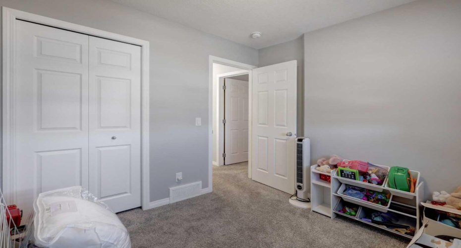 211 Chinook Gate Boulevard, Airdrie, Alberta T4B 5J4, 3 Bedrooms Bedrooms, ,3 BathroomsBathrooms,Residential,For Sale,Chinook Gate,A2295194