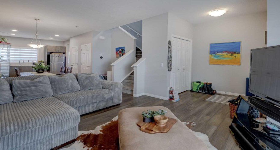 211 Chinook Gate Boulevard, Airdrie, Alberta T4B 5J4, 3 Bedrooms Bedrooms, ,3 BathroomsBathrooms,Residential,For Sale,Chinook Gate,A2295194