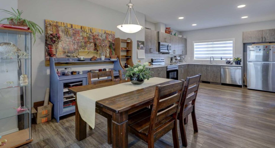 211 Chinook Gate Boulevard, Airdrie, Alberta T4B 5J4, 3 Bedrooms Bedrooms, ,3 BathroomsBathrooms,Residential,For Sale,Chinook Gate,A2295194