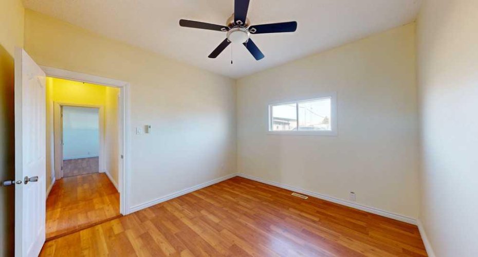 5 1 Avenue, Acadia Valley, Alberta T0J 0A0, 2 Bedrooms Bedrooms, ,1 BathroomBathrooms,Residential,For Sale,1,A2295198