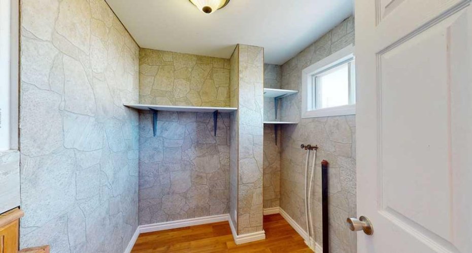 5 1 Avenue, Acadia Valley, Alberta T0J 0A0, 2 Bedrooms Bedrooms, ,1 BathroomBathrooms,Residential,For Sale,1,A2295198