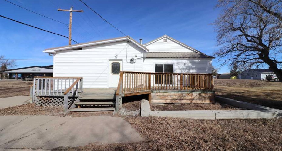 5 1 Avenue, Acadia Valley, Alberta T0J 0A0, 2 Bedrooms Bedrooms, ,1 BathroomBathrooms,Residential,For Sale,1,A2295198