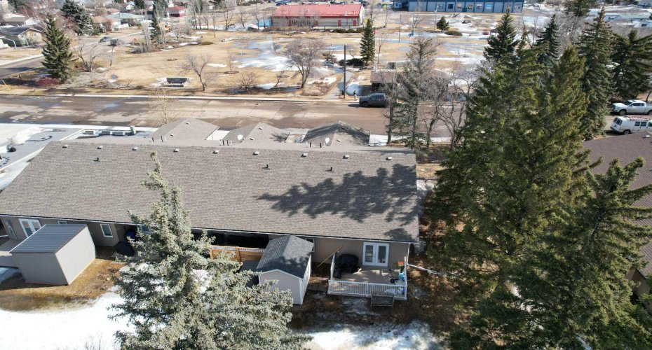 501 5 Street, Hanna, Alberta T0J1P0, 1 Bedroom Bedrooms, ,2 BathroomsBathrooms,Residential,For Sale,5,A2295220