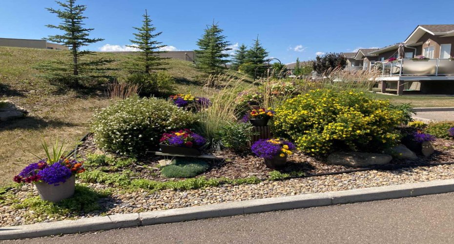 117 River Heights View, Cochrane, Alberta T4C0E6, 2 Bedrooms Bedrooms, ,3 BathroomsBathrooms,Residential,For Sale,River Heights,A2295228