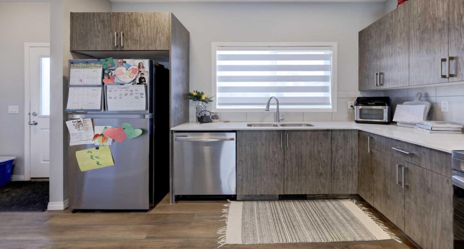 215 Chinook Gate Boulevard, Airdrie, Alberta T4B 5J4, 3 Bedrooms Bedrooms, ,3 BathroomsBathrooms,Residential,For Sale,Chinook Gate,A2295230