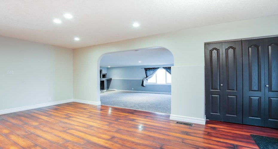 108 Cartwright Avenue, Veinerville, Alberta T1A 8N4, 6 Bedrooms Bedrooms, ,3 BathroomsBathrooms,Residential,For Sale,Cartwright,A2295239