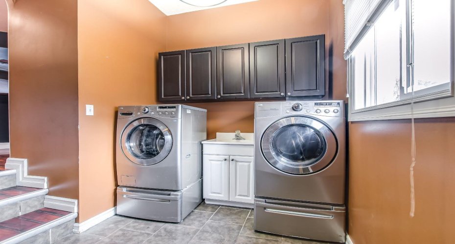 108 Cartwright Avenue, Veinerville, Alberta T1A 8N4, 6 Bedrooms Bedrooms, ,3 BathroomsBathrooms,Residential,For Sale,Cartwright,A2295239