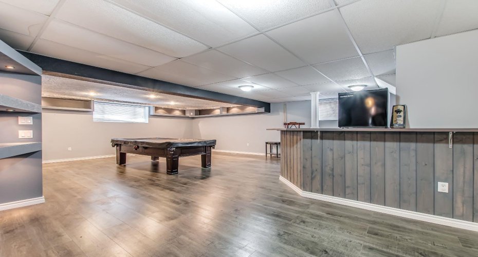 108 Cartwright Avenue, Veinerville, Alberta T1A 8N4, 6 Bedrooms Bedrooms, ,3 BathroomsBathrooms,Residential,For Sale,Cartwright,A2295239