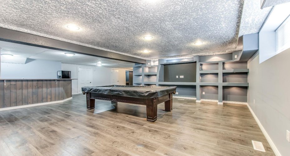 108 Cartwright Avenue, Veinerville, Alberta T1A 8N4, 6 Bedrooms Bedrooms, ,3 BathroomsBathrooms,Residential,For Sale,Cartwright,A2295239