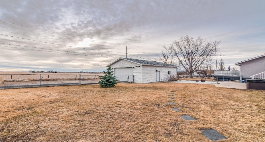 108 Cartwright Avenue, Veinerville, Alberta T1A 8N4, 6 Bedrooms Bedrooms, ,3 BathroomsBathrooms,Residential,For Sale,Cartwright,A2295239