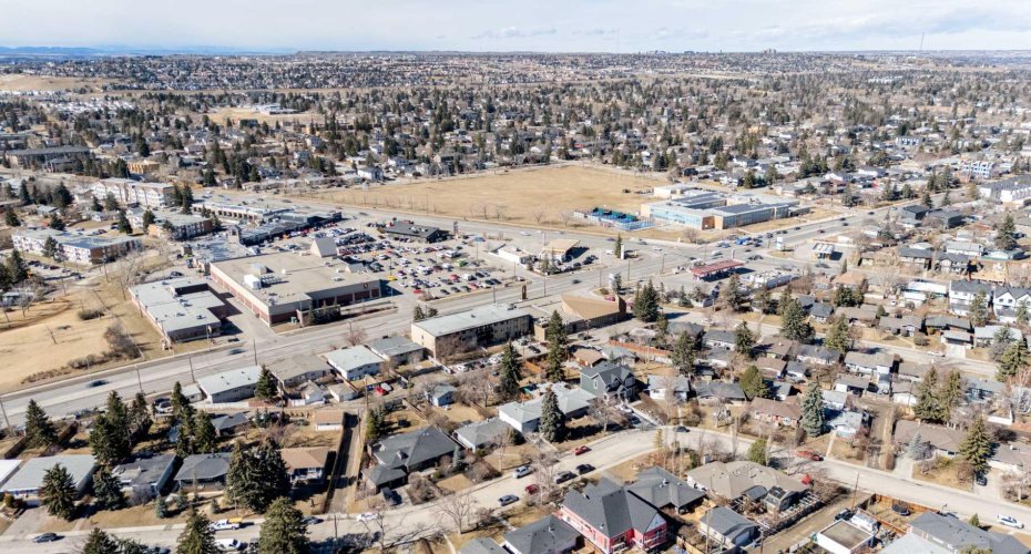 Abundance of Walkable Amenities