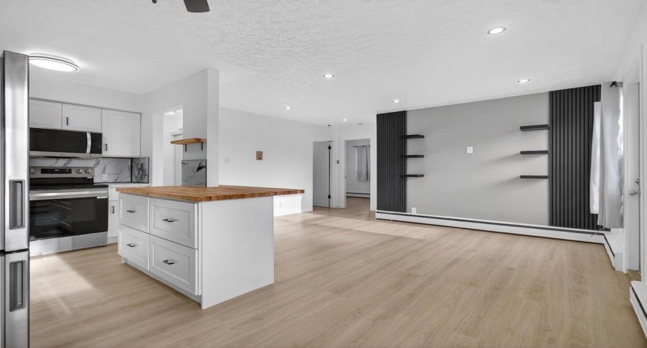 2020 16 Avenue, Calgary, Alberta T2m0m1, 2 Bedrooms Bedrooms, ,1 BathroomBathrooms,Residential,For Sale,16,A2295254