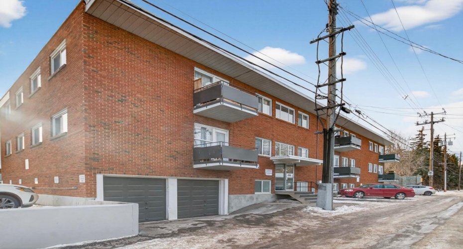 2020 16 Avenue, Calgary, Alberta T2m0m1, 2 Bedrooms Bedrooms, ,1 BathroomBathrooms,Residential,For Sale,16,A2295254