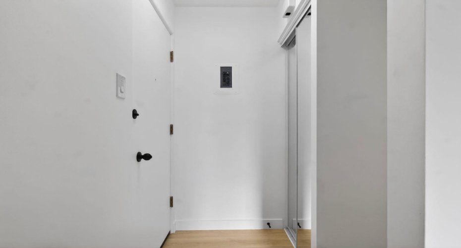 2020 16 Avenue, Calgary, Alberta T2m0m1, 2 Bedrooms Bedrooms, ,1 BathroomBathrooms,Residential,For Sale,16,A2295254