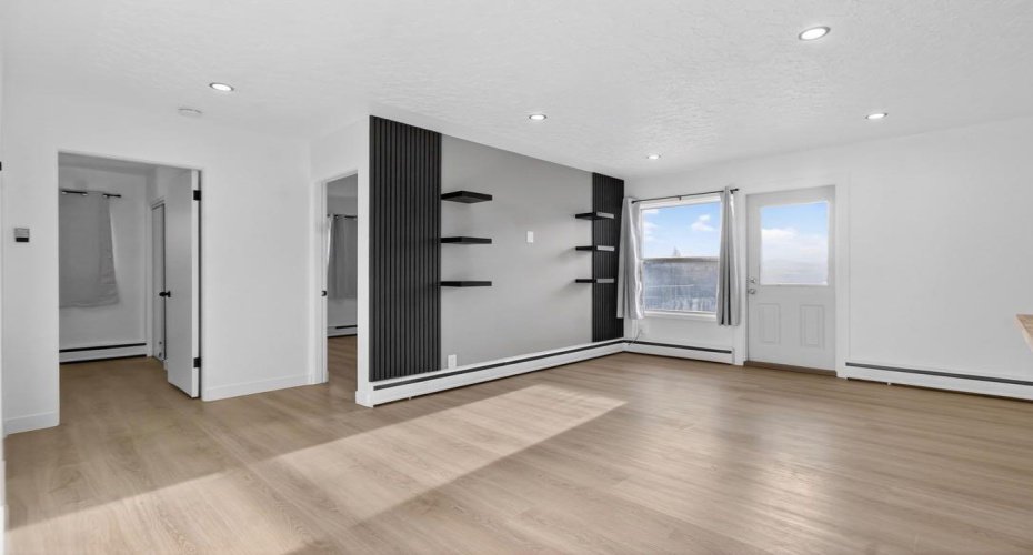 2020 16 Avenue, Calgary, Alberta T2m0m1, 2 Bedrooms Bedrooms, ,1 BathroomBathrooms,Residential,For Sale,16,A2295254