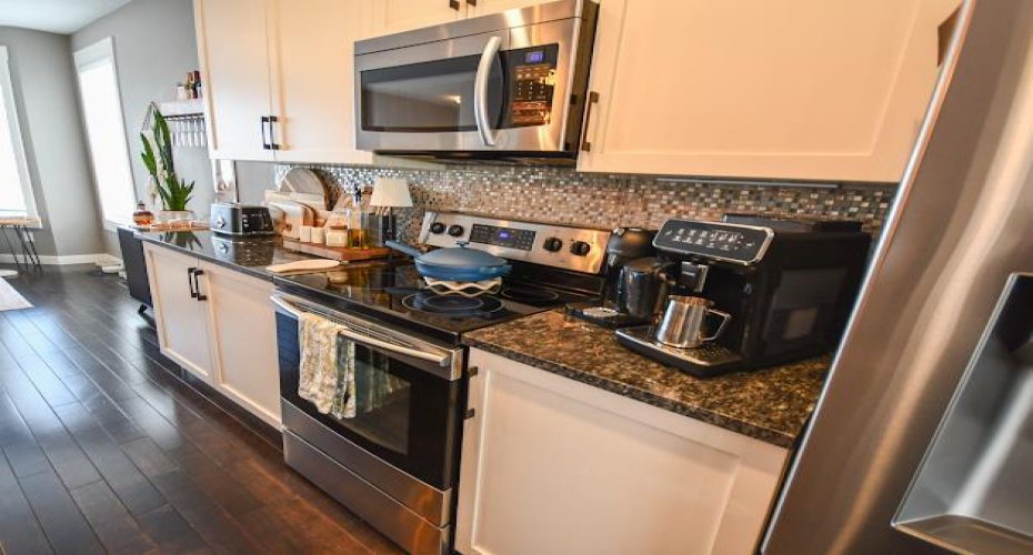 494 Rainbow Falls Drive, Chestermere, Alberta T1X 0N4, 3 Bedrooms Bedrooms, ,3 BathroomsBathrooms,Residential,For Sale,Rainbow Falls,A2295255