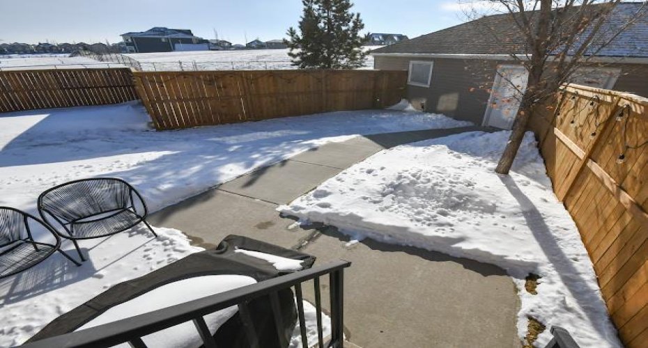 494 Rainbow Falls Drive, Chestermere, Alberta T1X 0N4, 3 Bedrooms Bedrooms, ,3 BathroomsBathrooms,Residential,For Sale,Rainbow Falls,A2295255