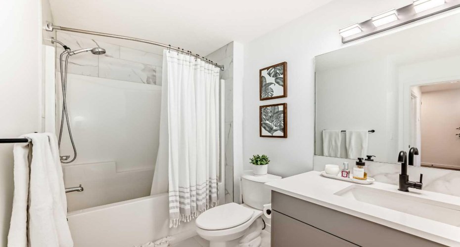 12 Magnolia Crescent, Calgary, Alberta T3M 3M8, 3 Bedrooms Bedrooms, ,3 BathroomsBathrooms,Residential,For Sale,Magnolia,A2295264