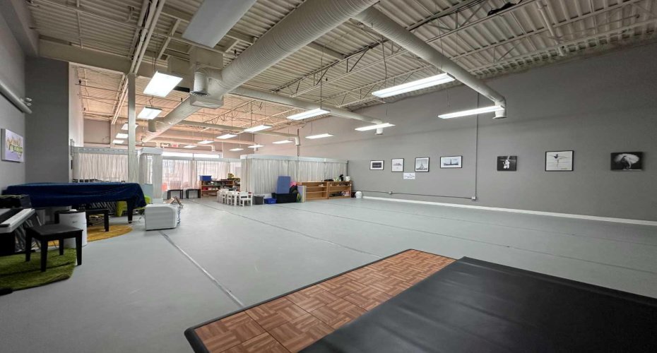 500 Royal Oak D Drive, Calgary, Alberta T3G5T5, ,Commercial,For Lease,Royal Oak D,A2295275