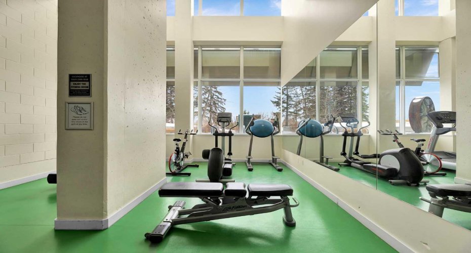 30 Brentwood Common, Calgary, Alberta T2L 2L8, 1 Bedroom Bedrooms, ,1 BathroomBathrooms,Residential,For Sale,Brentwood,A2294273