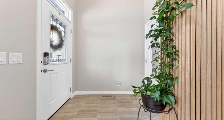 287 Masters Row, Calgary, Alberta T3M 2T7, 3 Bedrooms Bedrooms, ,3 BathroomsBathrooms,Residential,For Sale,Masters,A2294275