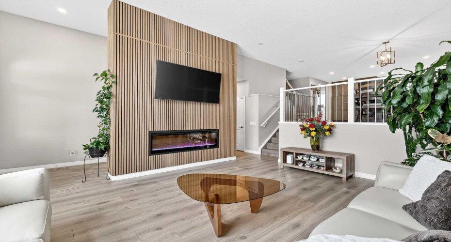 287 Masters Row, Calgary, Alberta T3M 2T7, 3 Bedrooms Bedrooms, ,3 BathroomsBathrooms,Residential,For Sale,Masters,A2294275