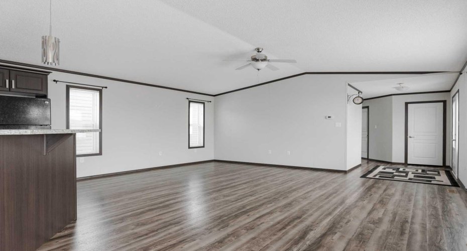 309 Mckinlay Crescent, Fort McMurray, Alberta T9K 2M9, 3 Bedrooms Bedrooms, ,2 BathroomsBathrooms,Residential,For Sale,Mckinlay,A2294285