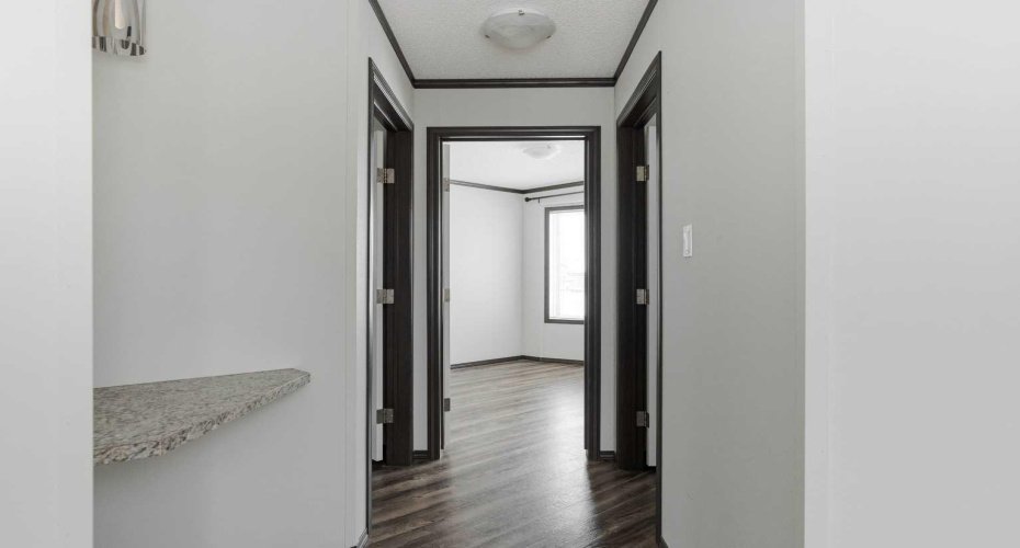 309 Mckinlay Crescent, Fort McMurray, Alberta T9K 2M9, 3 Bedrooms Bedrooms, ,2 BathroomsBathrooms,Residential,For Sale,Mckinlay,A2294285