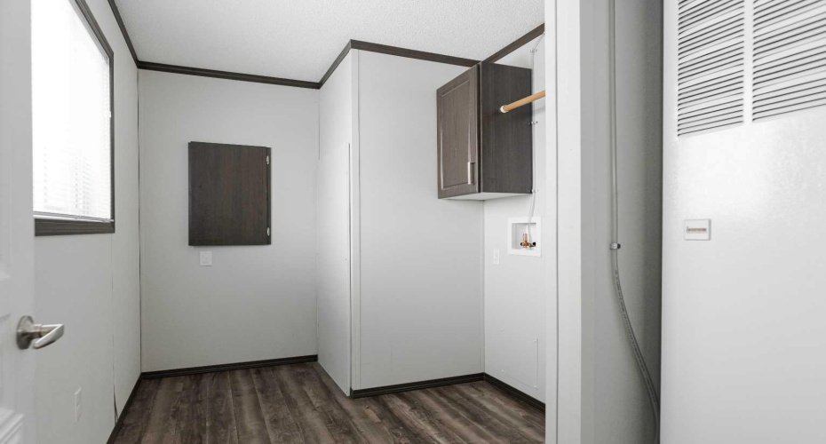 309 Mckinlay Crescent, Fort McMurray, Alberta T9K 2M9, 3 Bedrooms Bedrooms, ,2 BathroomsBathrooms,Residential,For Sale,Mckinlay,A2294285